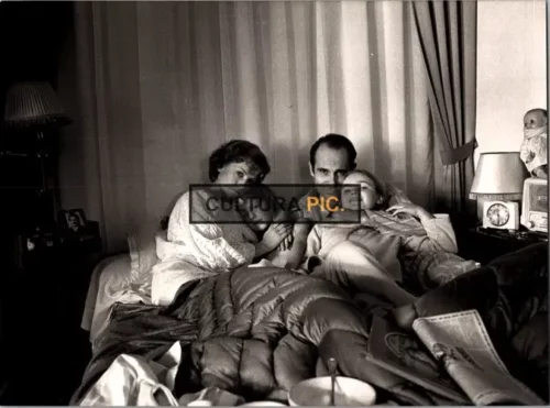 Vintage Original B&W Photo, Miou-Miou and Guy Marchand in "Coup de foudre" by Diane Kurys - 1983