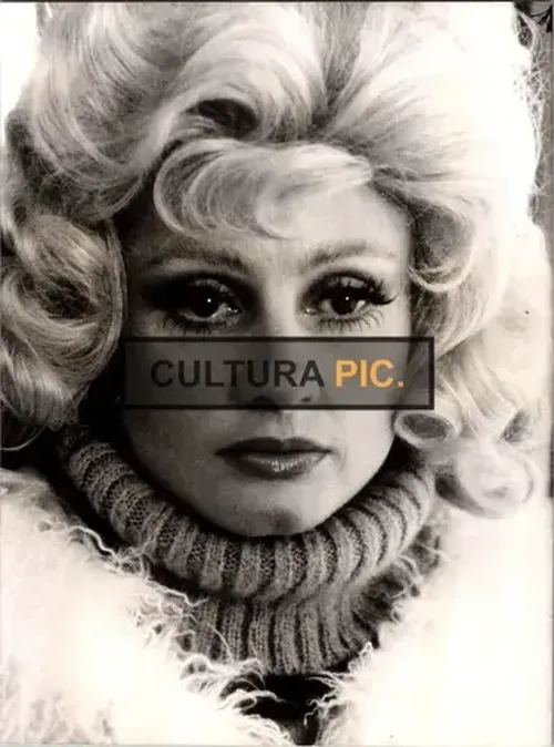 Vintage Original B&W Photo, Jill Haworth in 'The Haunted House of Horror' Directed by Michael Armstrong - 1969