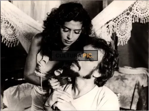 Vintage Original B&W Photo, José Wilker as Lorde Cigano and Betty Faria as Salomé in "Bye Bye Brasil" Directed by Carlos Diegues - 1980