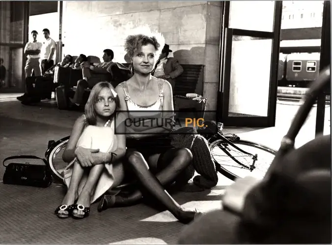 Vintage Original B&W Photo, Hanna Schygulla as Pauline Kropp and Piotr Lysak as Stanislaus Stumm in "A Love in Germany" (German title: "Eine Liebe in Deutschland") Movie Directed by Andrzej Wajda - 1983