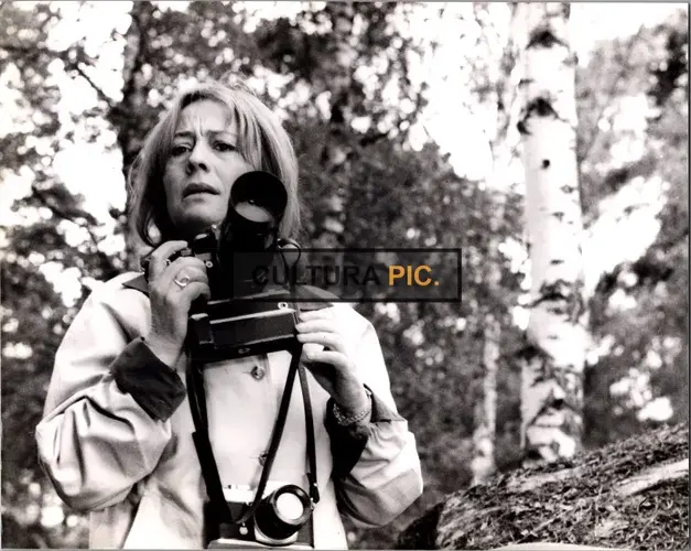 Vintage Original B&W Photo, Annie Girardot in "Le Point de Mire" by Jean-Claude Tramont - 1977