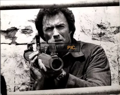 Vintage Original B&W Photo, Clint Eastwood as Insp. Harry Callahan in "The Enforcer" directed by James Fargo - 1976