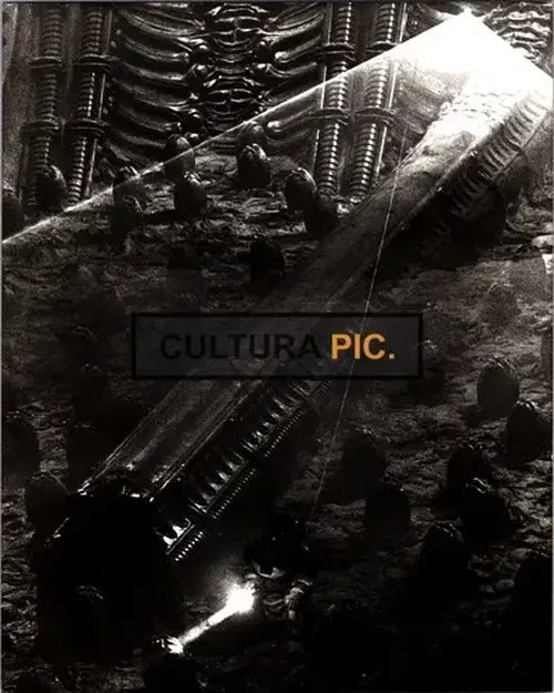 Vintage Original B&W Photo, Ian Holm as Ash in "Alien" movie describing the Perfect Organism - Directed by Ridley Scott - 1979.