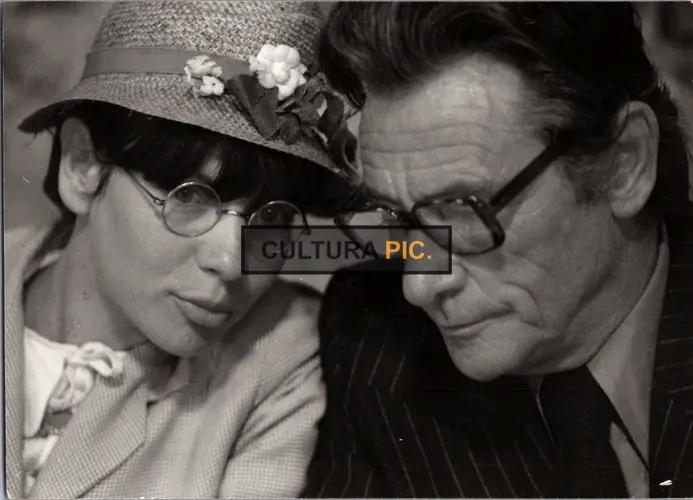 Vintage Original B&W Photo, Christine Dejoux and Robert Lamoureux in "L'apprenti salaud" by Michel Deville - 1977