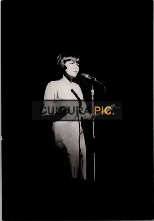 Vintage Original B&W Photo, The French Singer Named Mireille Mathieu - 1966