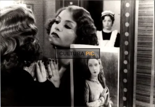 Vintage Original B&W Photo, Isabelle Huppert in "Violette" by Claude Chabrol - 1978