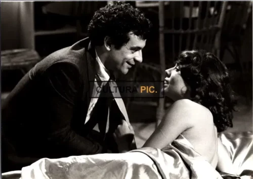 Vintage Original B&W Photo, Marie-Christine Descuard and Francis Perrin in "Le roi des cons" Directed by Claude Confortès - 1981