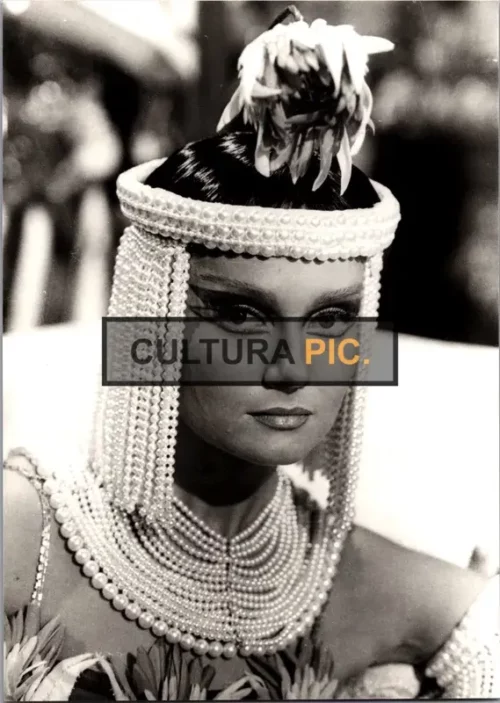 Vintage Original B&W Photo, Mimi Coutelier in "Deux heures moins le quart avant Jésus-Christ" by Jean Yanne - 1982