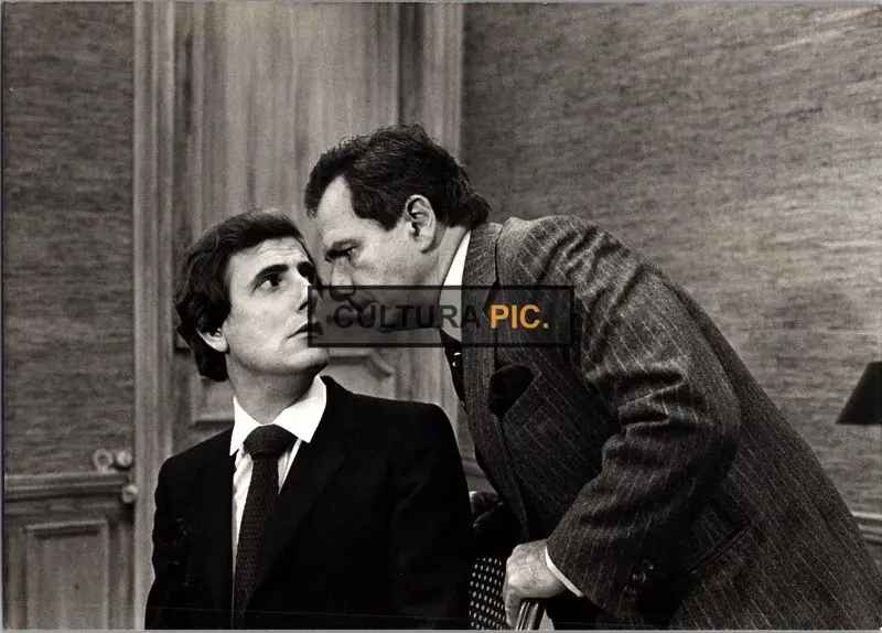 Vintage Original B&W Photo, Bernard Menez and Michel Galabru in "Duos Sur Canape" by Marc Camoletti - 1979