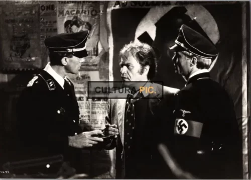 Vintage Original B&W Photo, Vic Morrow in "Twilight Zone: The Movie" Directed by Joe Dante, John Landis and George Miller - 1983