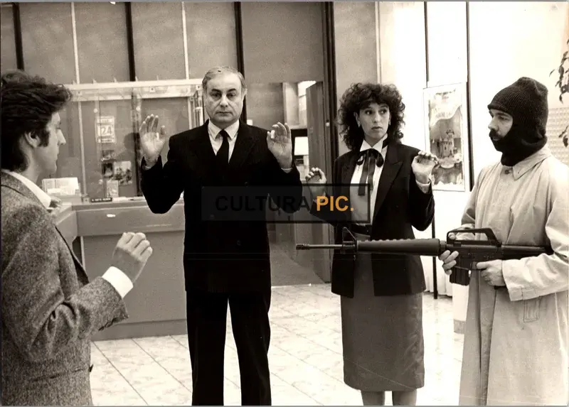 Vintage Original B&W Photo, Daniel Auteuil, Anémone and Jean-Pierre Castaldi in "Pour cent briques t'as plus rien" by Édouard Molinaro - 1982