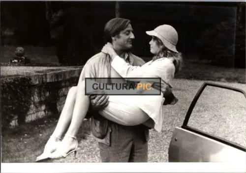 Vintage Original B&W Photo, Catherine Alric and Bruno Cremer in "La puce et le privé" Directed and Written by Roger Kay - 1981