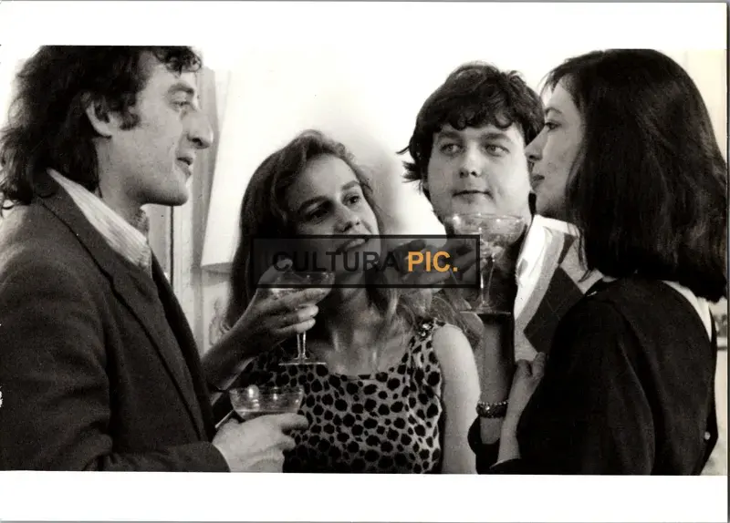 Vintage Original B&W Photo, Sandrine Bonnaire and Dominique Besnehard in "A Nos Amours" by Maurice Pialat - 1983