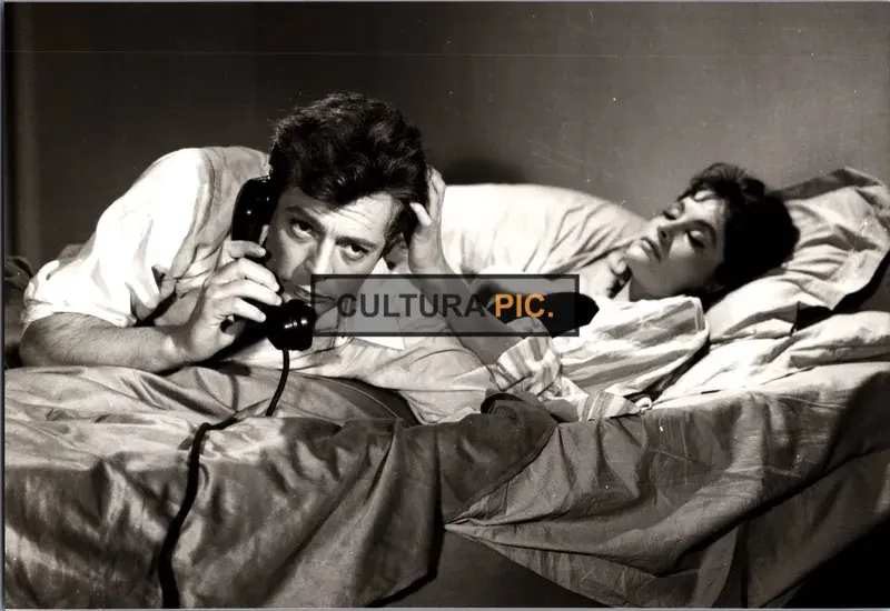 Vintage Original B&W Photo, Marcello Mastroianni and Yvonne Furneaux in "La Dolce Vita" by Federico Fellini - 1960