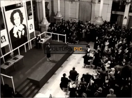 Vintage Original B&W Photo, Romy Schneider in "La banquière" by Francis Girod - 1980