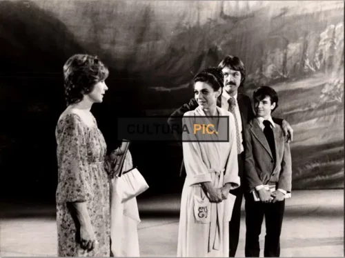 Vintage Original B&W Photo, Shirley MacLaine, Anne Bancroft, Tom Skerritt, and Phillip Saunders in "The Turning Point" by Herbert Ross - 1977