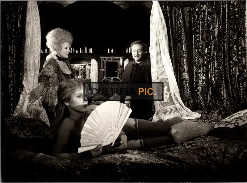 Vintage Original B&W Photo, Jean-Louis Barrault, Laura Betti, and Hanna Schygulla in "That Night in Varennes" by Ettore Scola - 1982