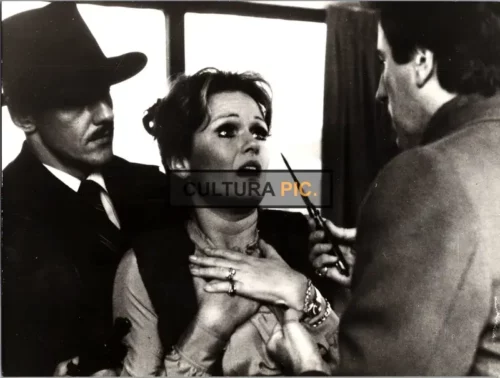 Vintage Original B&W Photo, Valerie Perrine in "The Agency" by George Kaczender - 1980