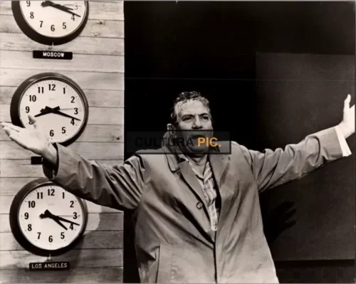 Vintage Original B&W Photo, Peter Finch in "Network" by Sidney Lumet - 1976