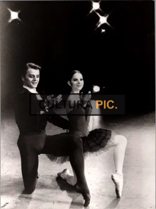 Vintage Original B&W Photo, The Ballet Dancer Mikhail Baryshnikov and Leslie Browne in The Movie "The Turning Point" - 1977