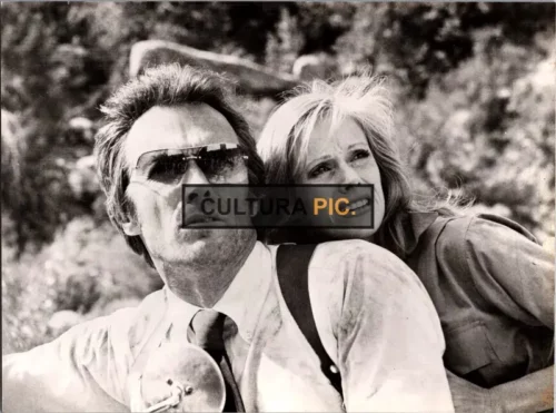 Vintage Original B&W Photo, Clint Eastwood and Sondra Locke in "The Gauntlet" by Clint Eastwood - 1977