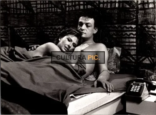 Vintage Original B&W Photo, Marlene Jobert and Philippe Leotard in "Va Voir Maman, Papa Travaille" by François Leterrier - 1978