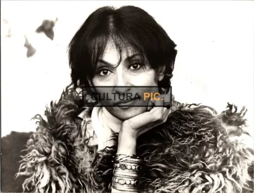 Vintage Original B&W Photo, Barbara Chanteuse, pictured by Claude Picasso - 1960