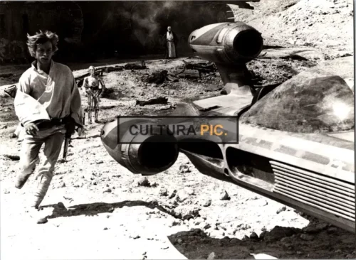 Vintage Original B&W Photo, Luke Skywalker in "Star Wars: Episode IV - A New Hope" Directed and Written by George Lucas - 1977