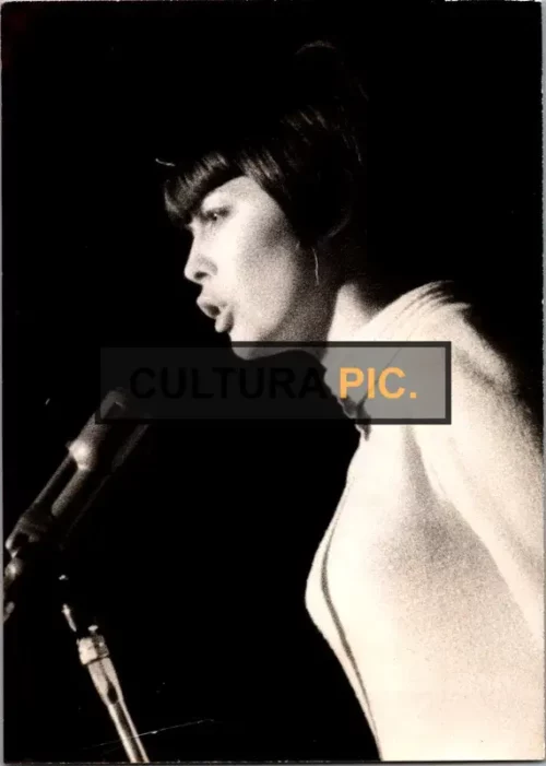 Vintage Original B&W Photo, The French Singer Named Mireille Mathieu - 1967