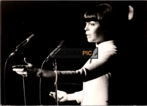 Vintage Original B&W Photo, The Renowned French Singer Named Mireille Mathieu - 1967