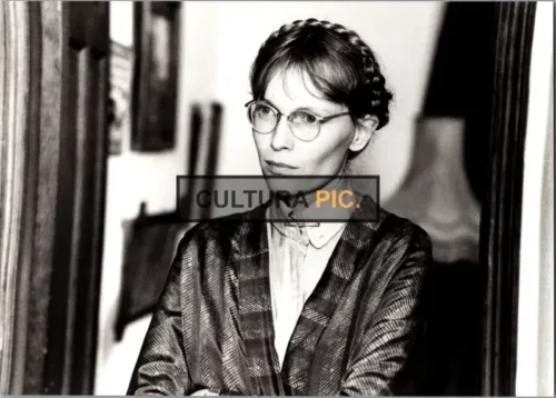Vintage Original B&W Photo, Mia Farrow in "Zelig" Written and Directed by Woody Allen in 1983