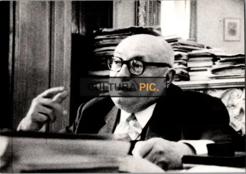 BW Photograhy of Marcel Ophüls in The Documentary Film "The Sorrow and the Pity, Original title: Le chagrin et la pitié" Starring: Helmut Tausend, Marcel Verdier and Alexis Grave - 1969