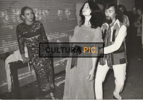 Vintage Original B&W Photo, Yvon Yva, Marie Dubois and Marie José Nat in the Magic Festival at the Olympia - 1971