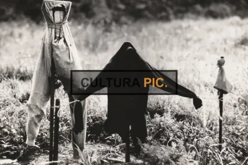 Vintage Original B&W Photo, "Epouvantails" by Hans Silvester in 1980 Exhibition