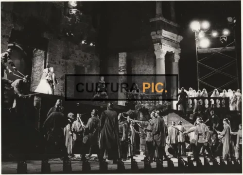 Vintage Original B&W Photo, a Theater Play called "Le trouvère" - 1981