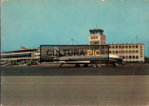Vintage Original Photo, The Air France Plane at Nice Côte d'Azur Airport - Circa 1970